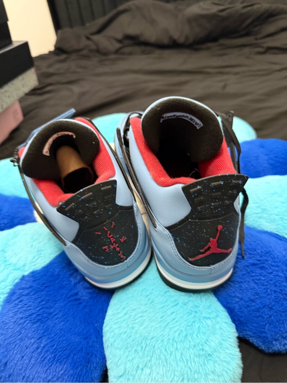 Jordan 4 Travis Scott Size 13 Men - Picture 3 of 4